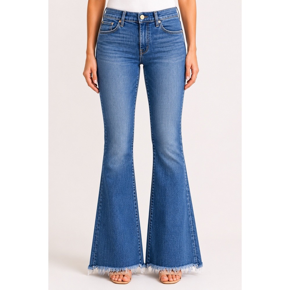 MOTHER The Weekender Fray Women's 30 Flare Jeans Not Rough Enough Raw Hem Boho